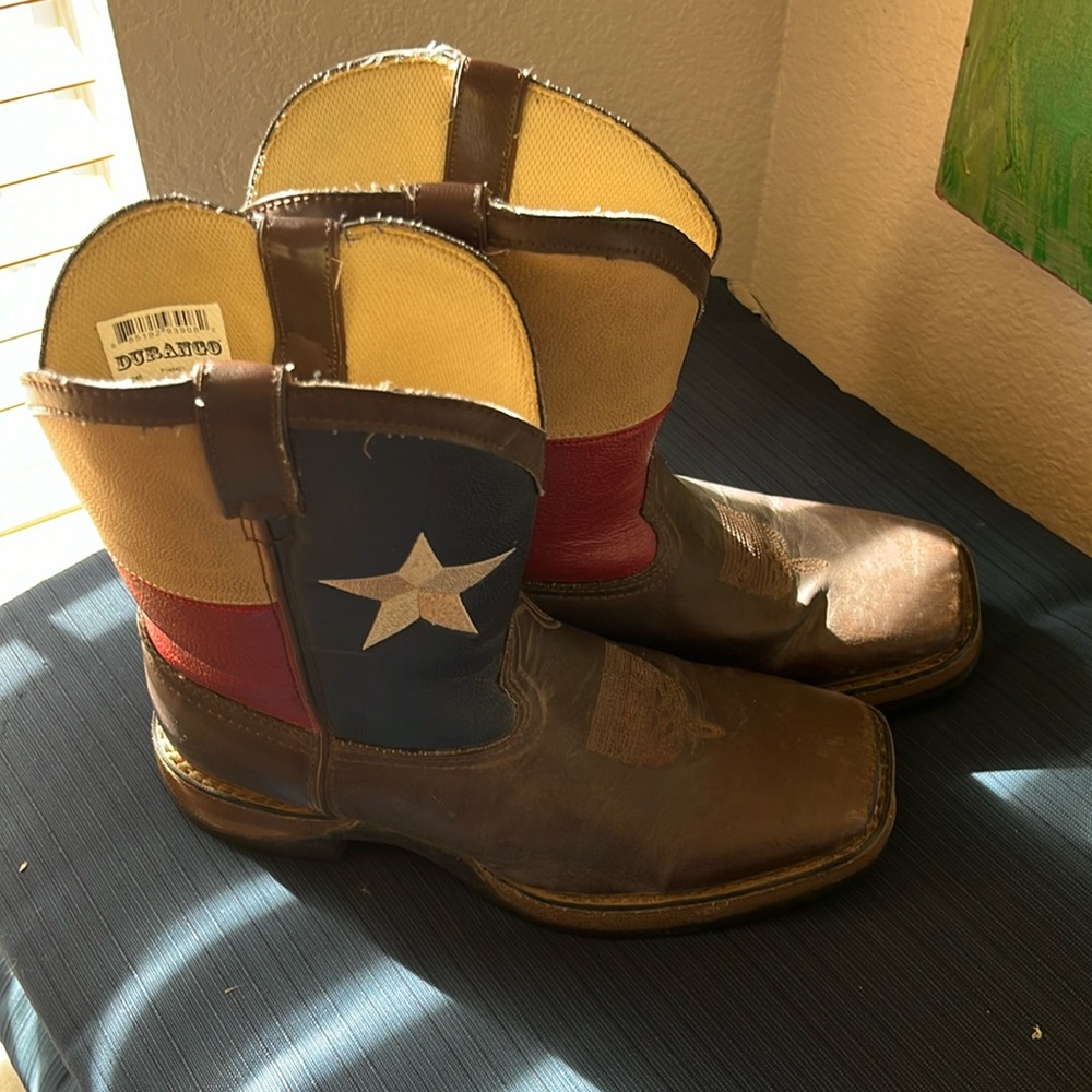 Size 6 Durango big boys cowboy boots